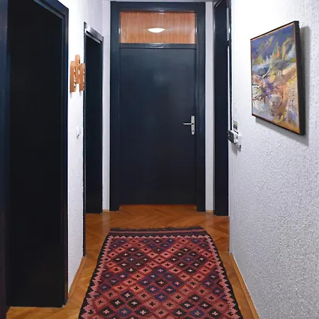 Salvus Apartma *