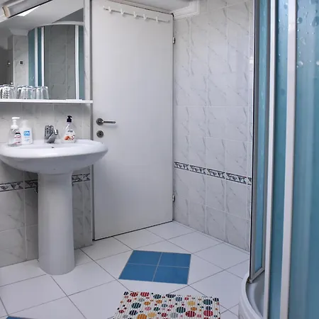 Salvus Apartma *